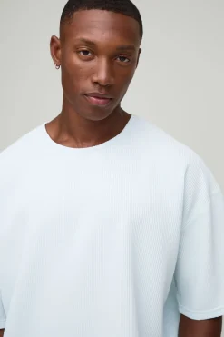 Ensemble T-shirt oversize, boxy et plissé et jogger à coupe régulière avec manchettes ouvertes
