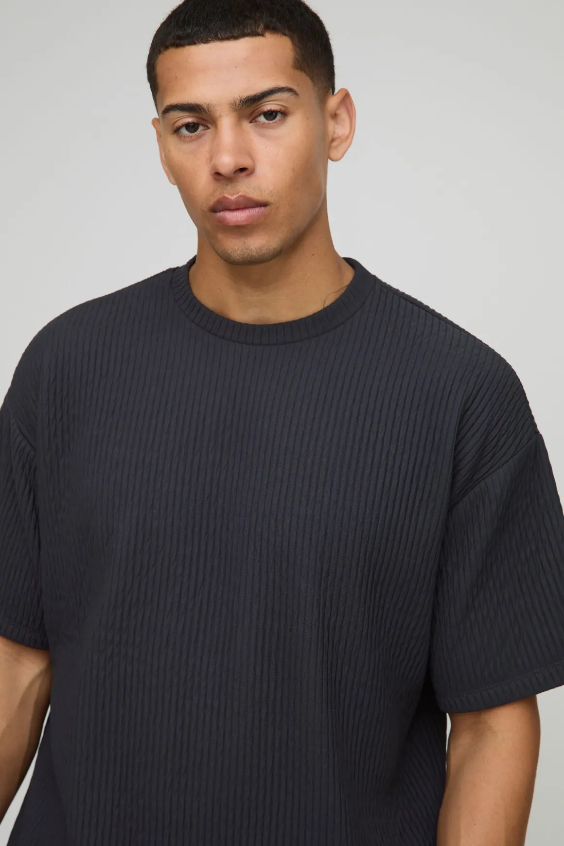 Ensemble T-shirt oversize à côtes texturées et short décontracté
