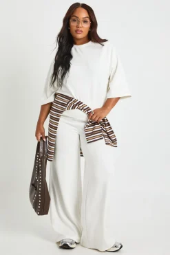 boohoo Ensemble T-shirt oversize et pantalon à jambe large sur mesure<Femme Ensembles