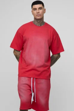 Ensemble T-shirt spray lavé avec appliqué OFCL pour grande taille et short oversize à entrejambe tombante