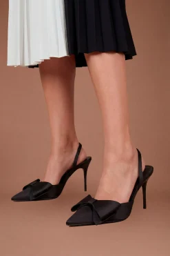 Escarpins Charlotte À Bride Arrière Et Talon Avec Détail Nœud En Satin