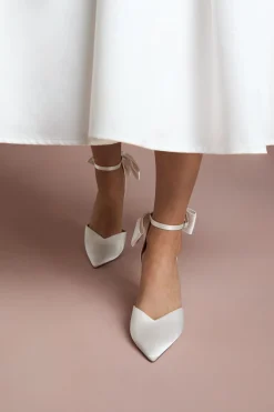 Escarpins de Mariée Kittie à Nœud Satiné Bout Pointu Talon Aiguille Haut Confort