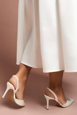 Escarpins de Mariée Scarlett en Satin avec Broche Nœud Diamanté et Bride Arrière à Talon Aiguille Haut