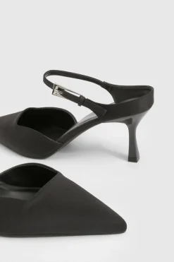 Escarpins de ville à talon aiguille bas en néoprène avec détail de boucle