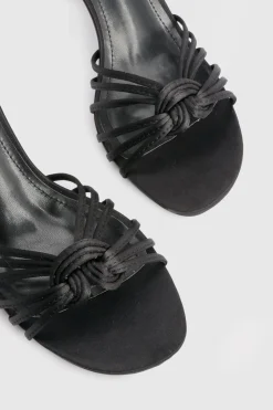 Escarpins Satinés à Brides Talon Aiguille Bas