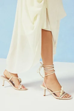 Escarpins Stiletto À Brides Asymétriques En Lin Avec Détails De Perles