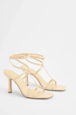 boohoo Escarpins Stiletto À Brides Avec Détail En T< Chaussures Festives|Chaussures À Talons