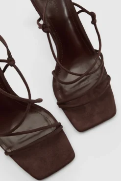 Escarpins Stiletto À Brides Croisées Asymétriques En Synthétique Coupe Large