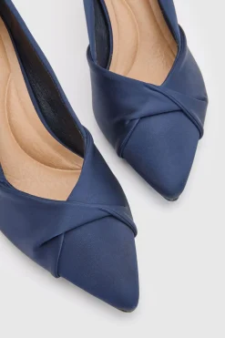 Escarpins À Talon Bobine Avec Chaussette Confort, Coupe Large Delina En Satin À Détail Torsadé Sur Le Devant