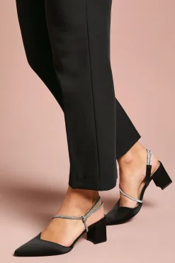 Escarpins à Talon Haut Coupe Large Deyla en Satin avec Bride Asymétrique Ornée de Strass