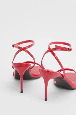 boohoo Escarpins À Talons Aiguilles Coupe Large Avec Double Bride Et Détail Deux Pièces< Chaussures Festives|Chaussures À Talons