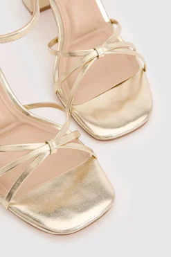 Escarpins À Talons Blocs Mi-hauts Avec Brides Croisées Coupe Large