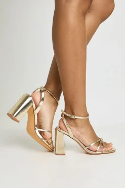 Escarpins À Talons Blocs Mi-hauts Avec Brides Croisées Coupe Large