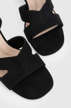 boohoo Escarpins À Talons Carrés Bas Avec Découpes Coupe Large< Chaussures Festives|Chaussures À Talons