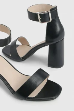 boohoo Escarpins À Talons Carrés Larges À Deux Brides Avec Détail Boucle< Chaussures Festives|Chaussures À Talons