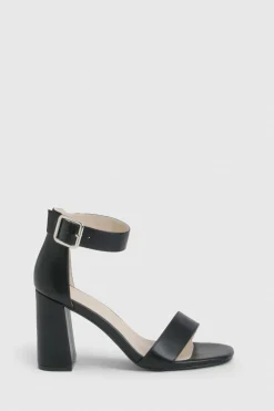 boohoo Escarpins À Talons Carrés Larges À Deux Brides Avec Détail Boucle< Chaussures Festives|Chaussures À Talons