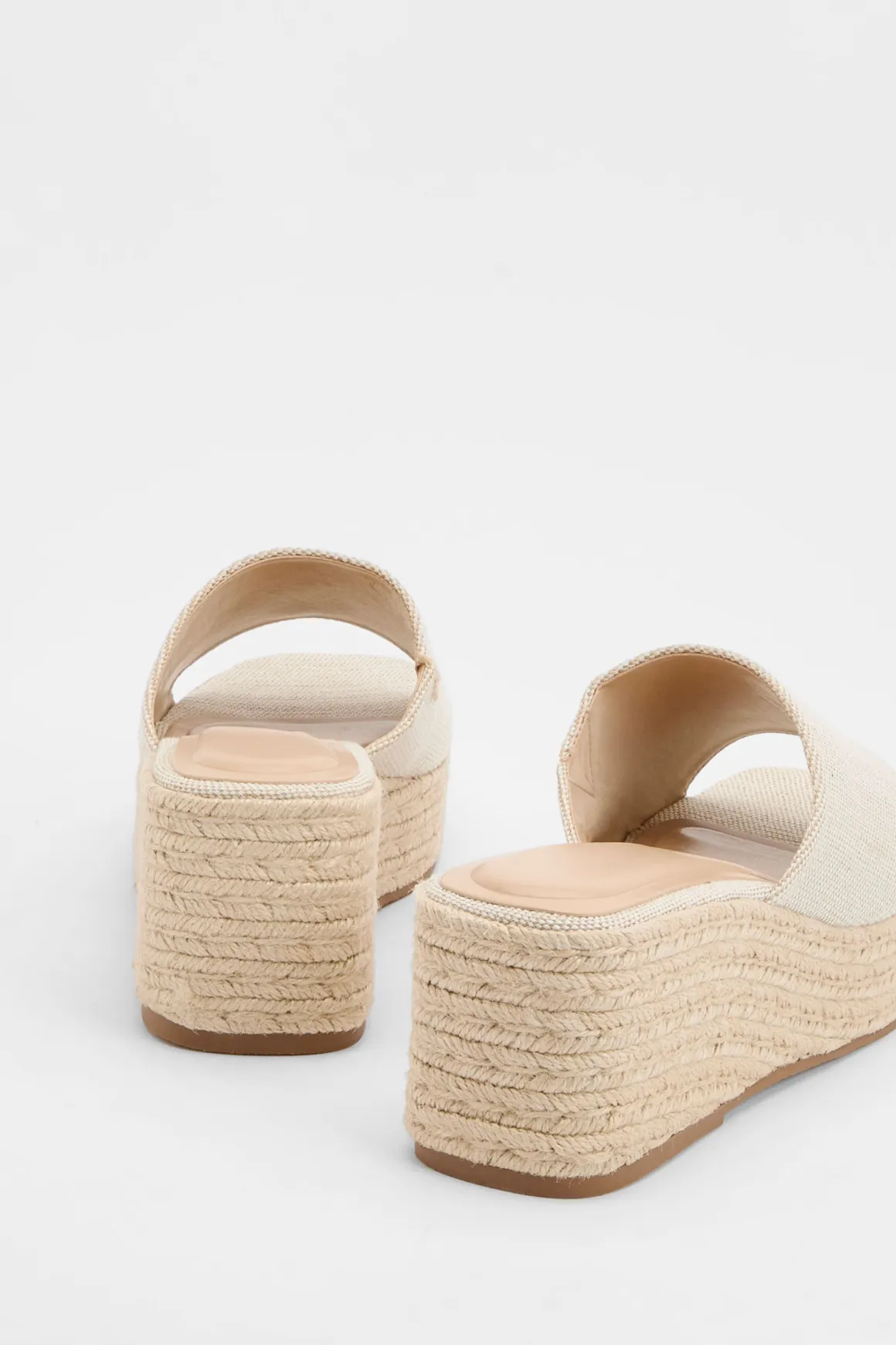 Espadrilles Compensées À Bout Carré En Lin