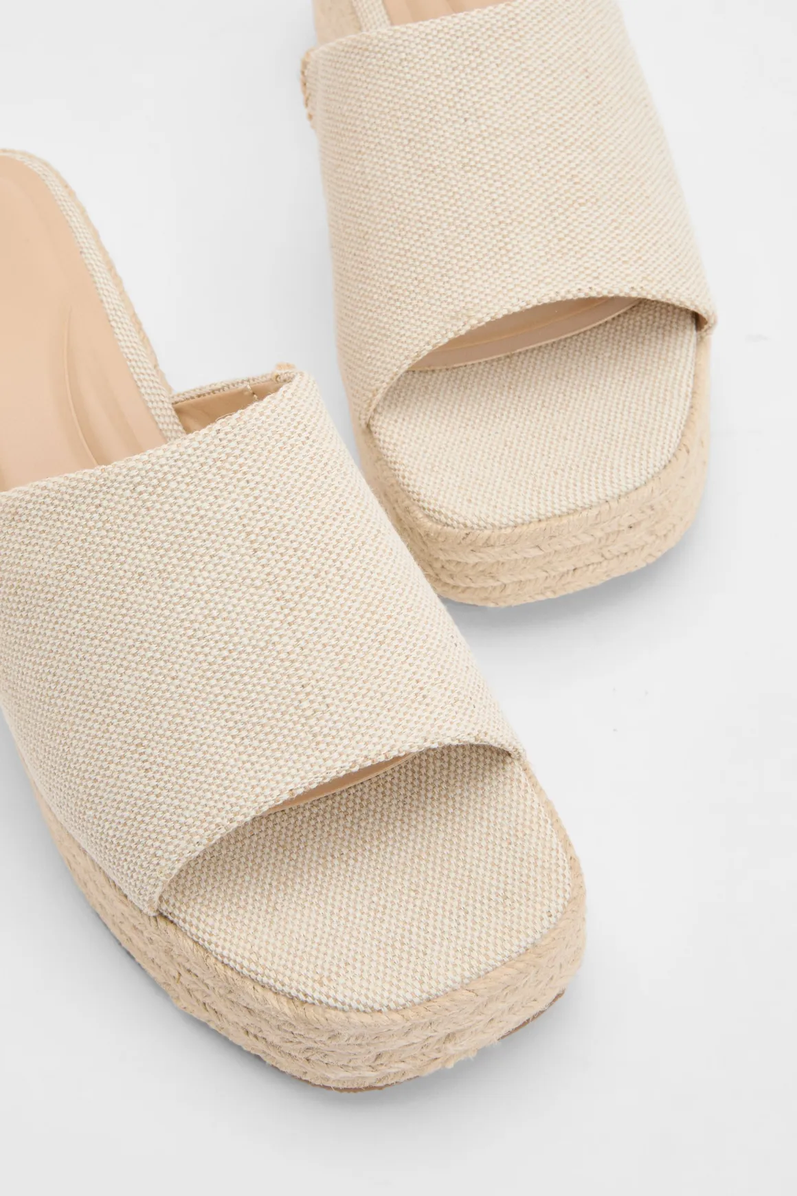 Espadrilles Compensées À Bout Carré En Lin
