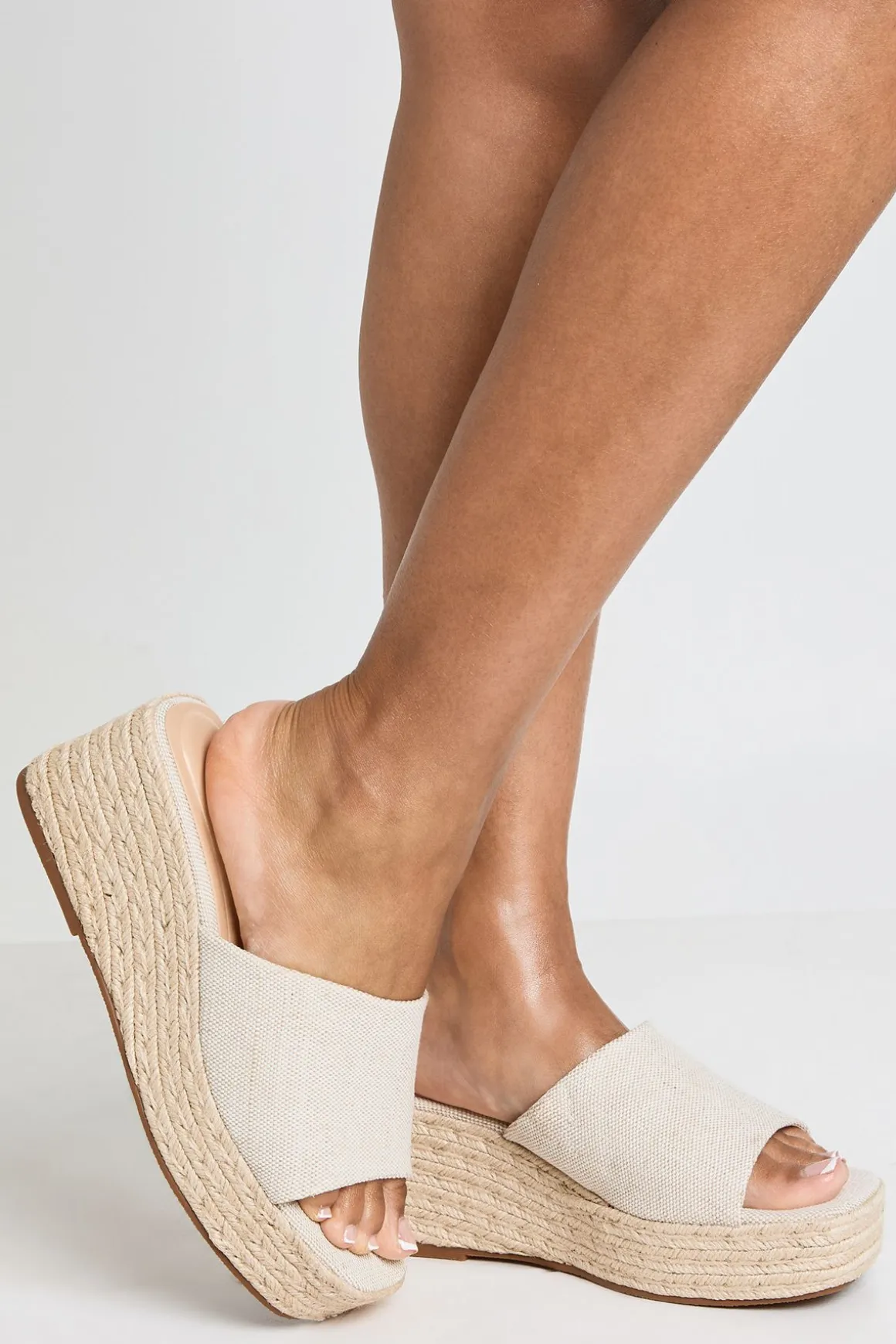 Espadrilles Compensées À Bout Carré En Lin