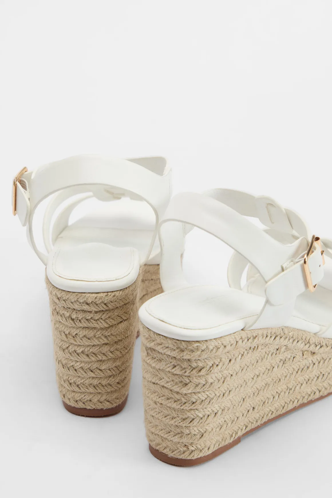 Espadrilles Compensées À Plateforme Avec Bride En T