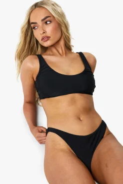 Essentiels de maillots de bain : Haut Bikini à Encolure Échancrée pour Poitrine Plus Généreuse