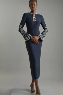 Figure Form Robe Maxi à Manches Larges en Tricot Bandage Embellie