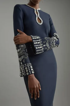 Figure Form Robe Maxi à Manches Larges en Tricot Bandage Embellie
