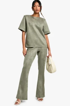 boohoo Flares à taille basse en synthétique-suède<Femme Pantalons
