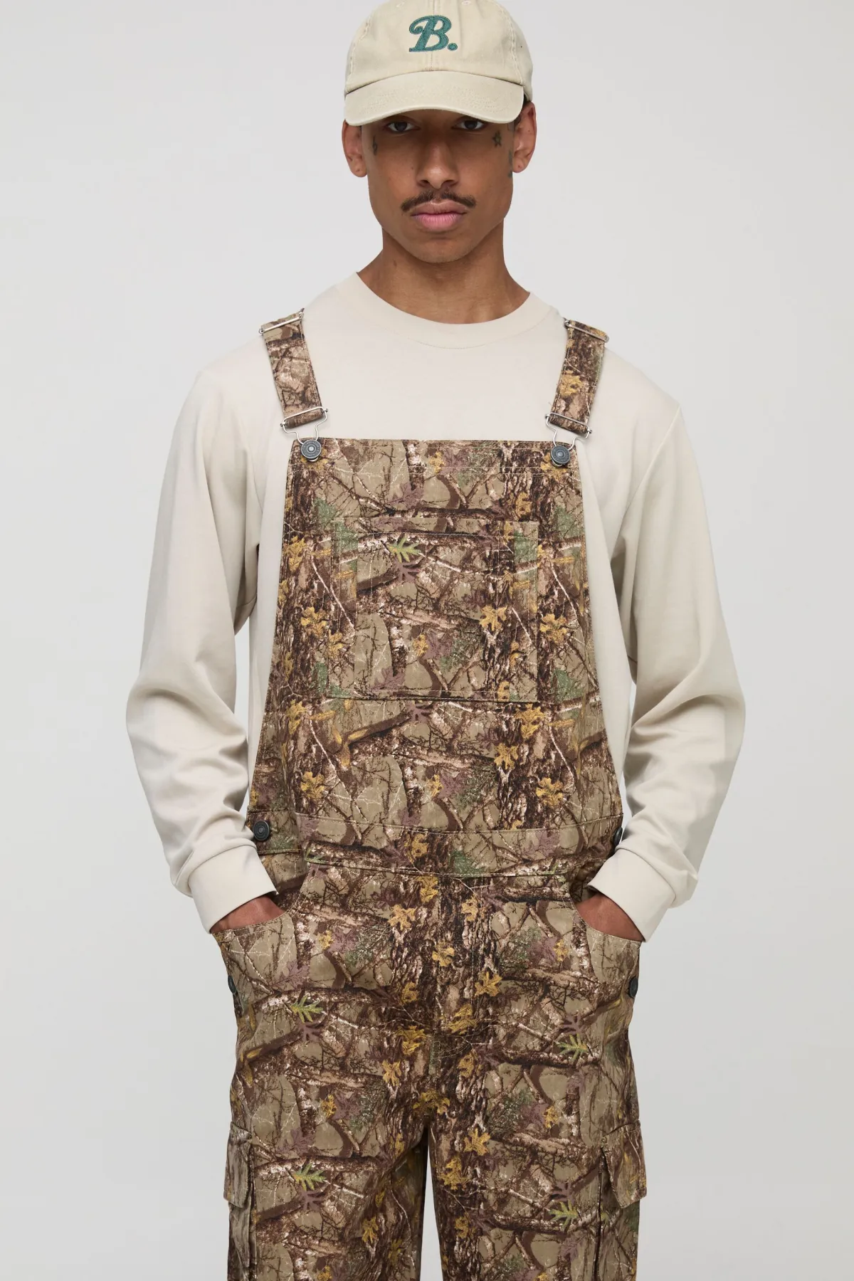 boohooMAN Forest Camo Cargo Pocket Relaxed Dungarees<Homme Denim|Denim