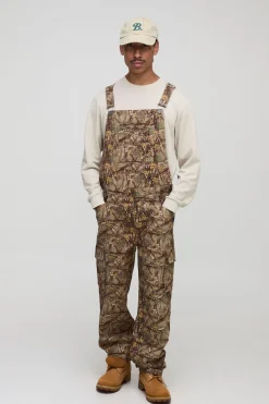 boohooMAN Forest Camo Cargo Pocket Relaxed Dungarees<Homme Denim|Denim