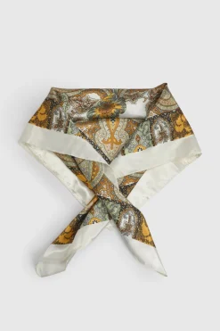 Foulard Carré En Satin