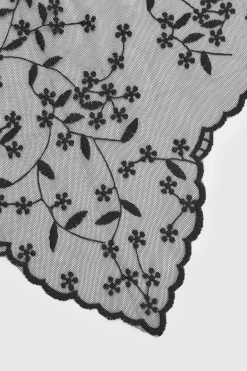 Foulard De Tête Triangulaire En Dentelle