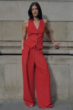 Gilet Ajusté Doux avec Détail Dos Corset