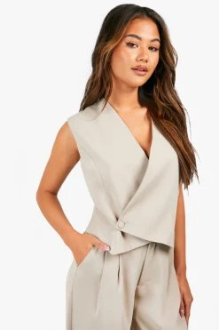 boohoo Gilet asymétrique à boutons sur le devant<Femme Tailleurs|Tops