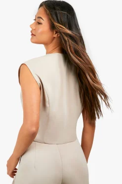 boohoo Gilet asymétrique à boutons sur le devant<Femme Tailleurs|Tops