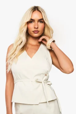 Gilet asymétrique noué à la taille