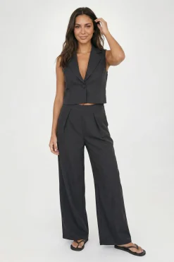 boohoo Gilet Court Ajusté Aspect Lin Petite<Femme Tailleurs|Tops