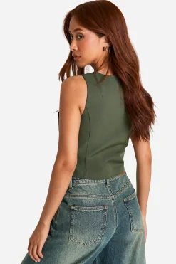 boohoo Gilet court à encolure carrée<Femme Tailleurs|Tops