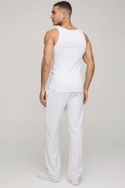 boohooMAN Gilet côtelé ajusté basique muscle<Homme Essentiels