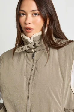 boohoo Gilet à doublure en synthétique<Femme Vestes & Manteaux