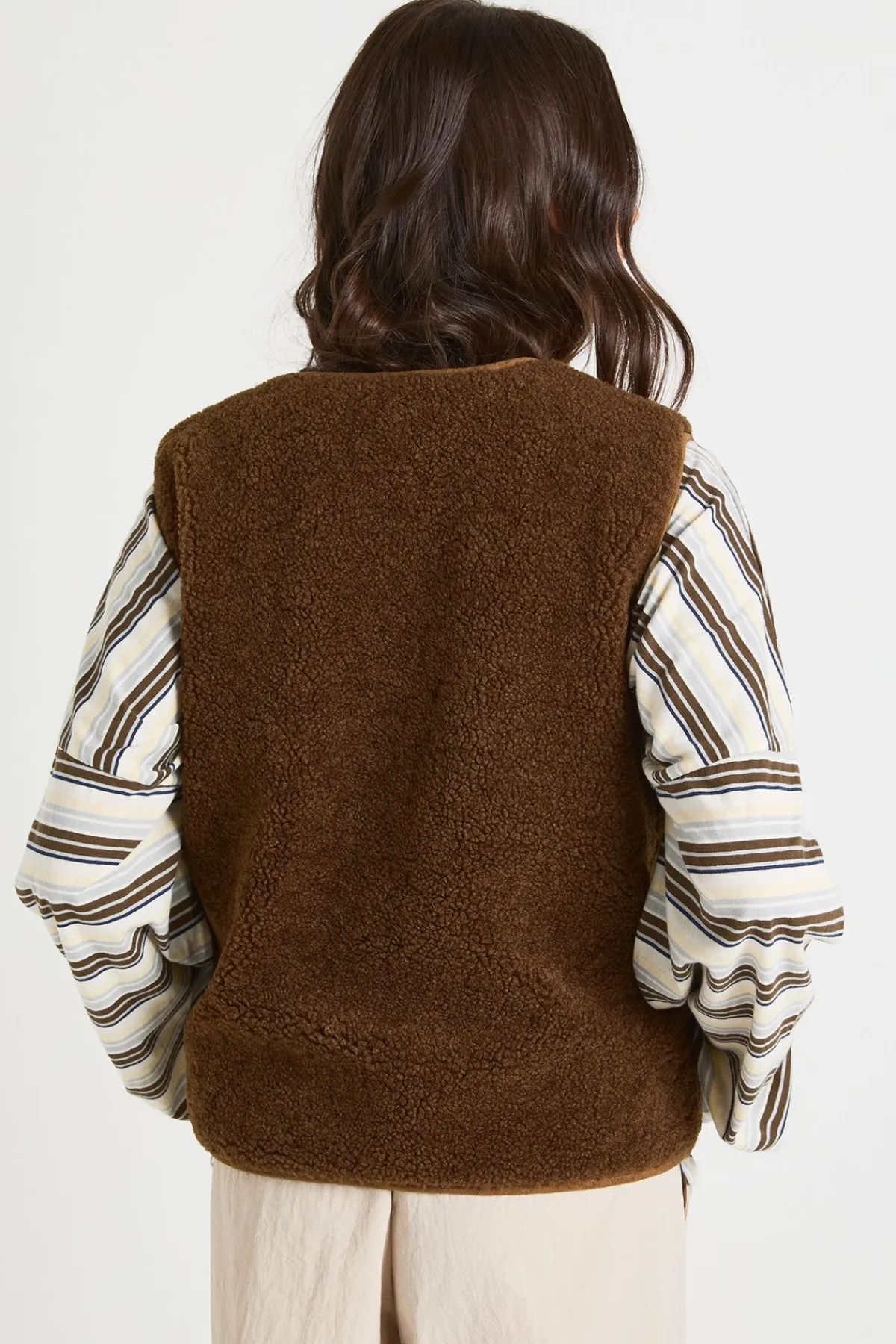 boohoo Gilet à détail de nouage Teddy<Femme Looks Chocolat|Manteaux Et Vestes D’Automne