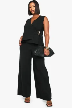 boohoo Gilet à détails dorés et pantalon à jambes larges<Femme Ensembles