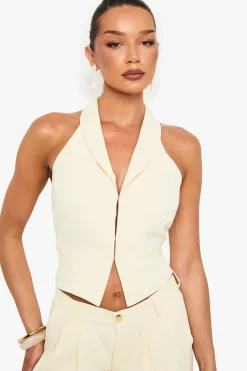 boohoo Gilet à encolure halterneck avec fermoir à crochet et œillet<Femme Tailleurs|Tops