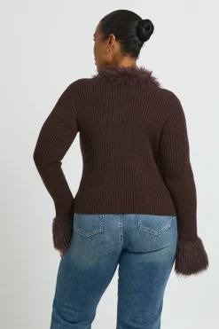 Gilet En Maille Avec Bordure En Synthétique Et Fermeture À Nouer