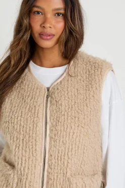 Gilet en synthétique texturé