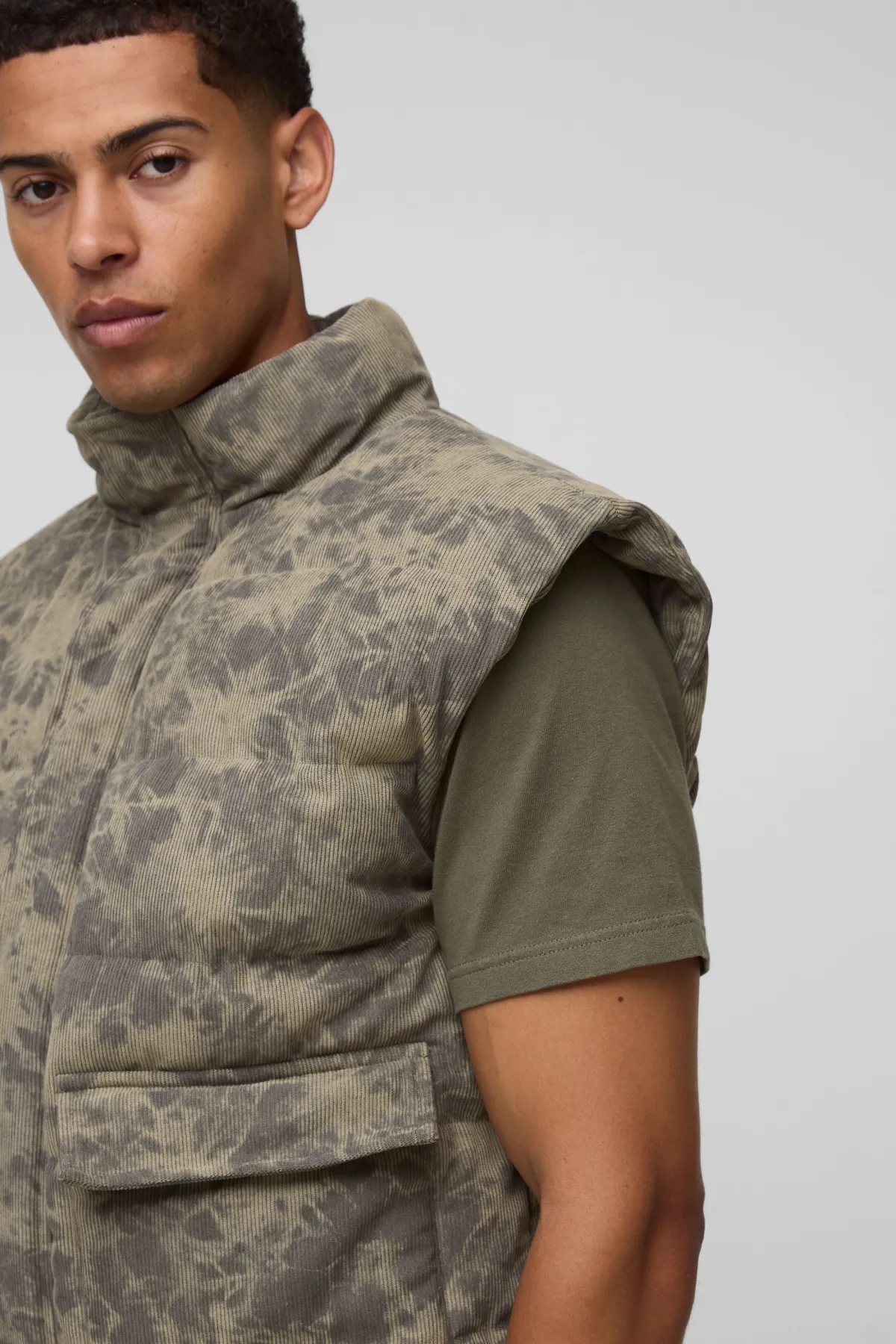 boohooMAN Gilet en velours côtelé lavé, surdimensionné et de coupe carrée<Homme Manteaux Et Vestes