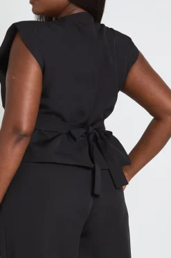 boohoo Gilet Grande Taille Sans Manches À Taille Cintrée<Femme Tailleurs|Tops