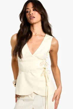boohoo Gilet à l'aspect lin pour grande taille<Femme Tailleurs|Tops