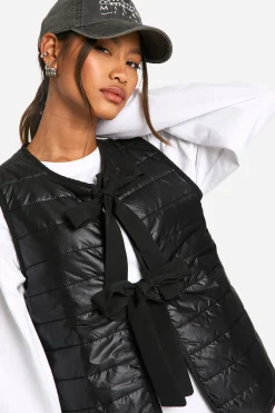 Gilet matelassé avec détail de nœud