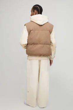 Gilet mini tricoté texturé à col entonnoir, coupe boxy